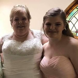 Meet your Posher, Angie